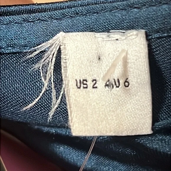 Petal & pup satin balloon sleeve faux wrap mini dress Sz 2 nwot - Picture 16 of 16